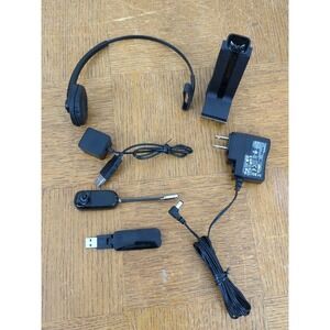 Plantronics Savi WH500 Wireless Headset + D100Y USB & Charger & Extras‎